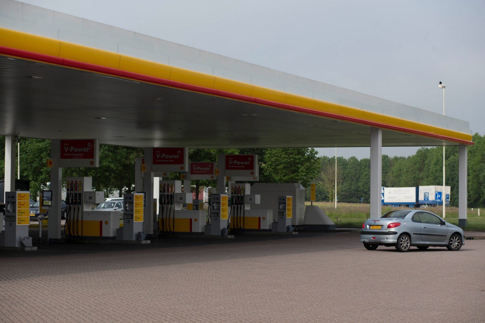 Shell installeert snelladers voor elektrische auto’s