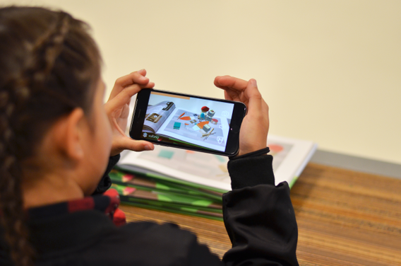 Prijswinnende start-up combineert boeken met Augmented Reality