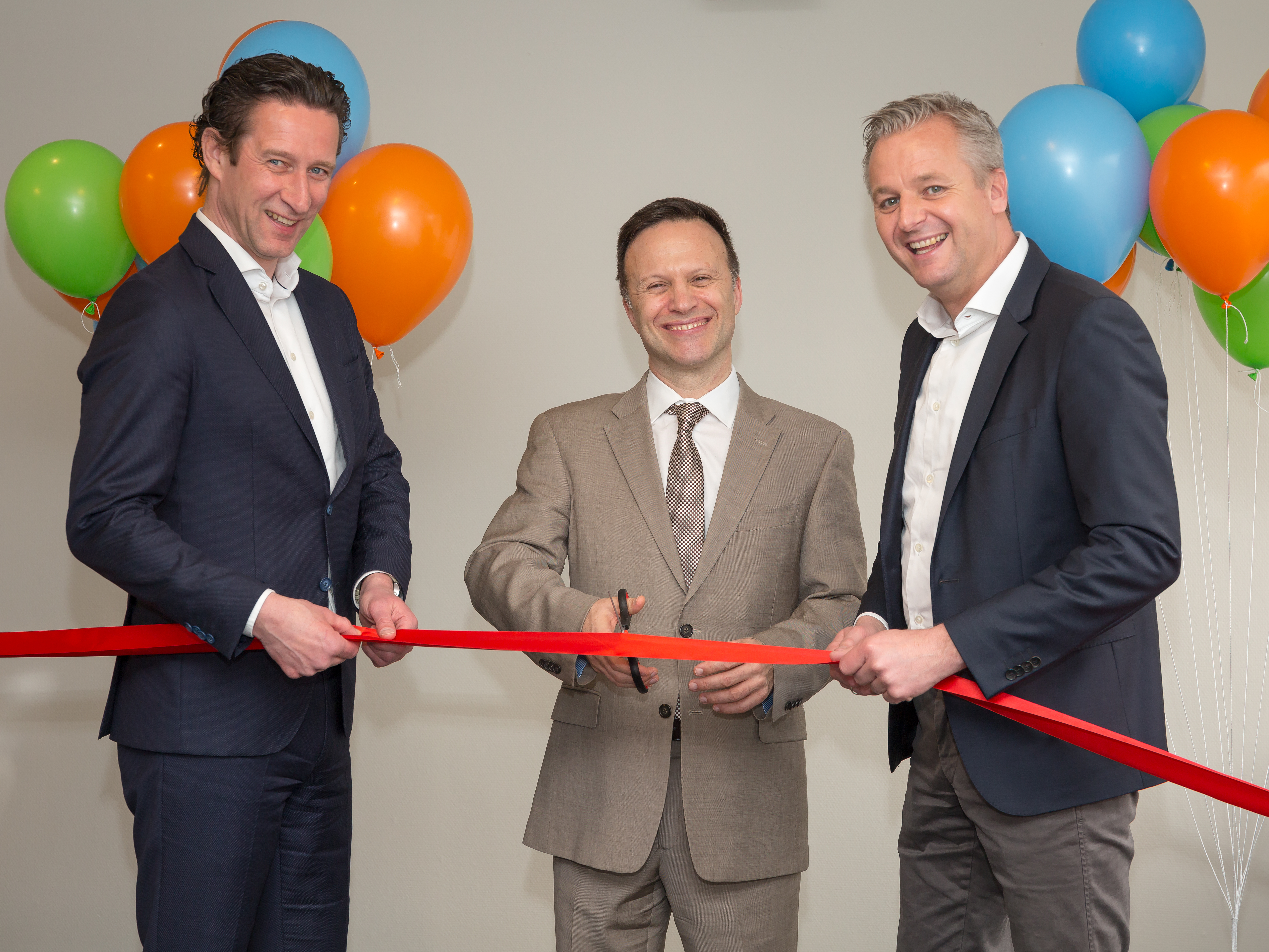 Design Solutions bestaat 20 jaar, CEO SOLIDWORKS opent nieuw pand