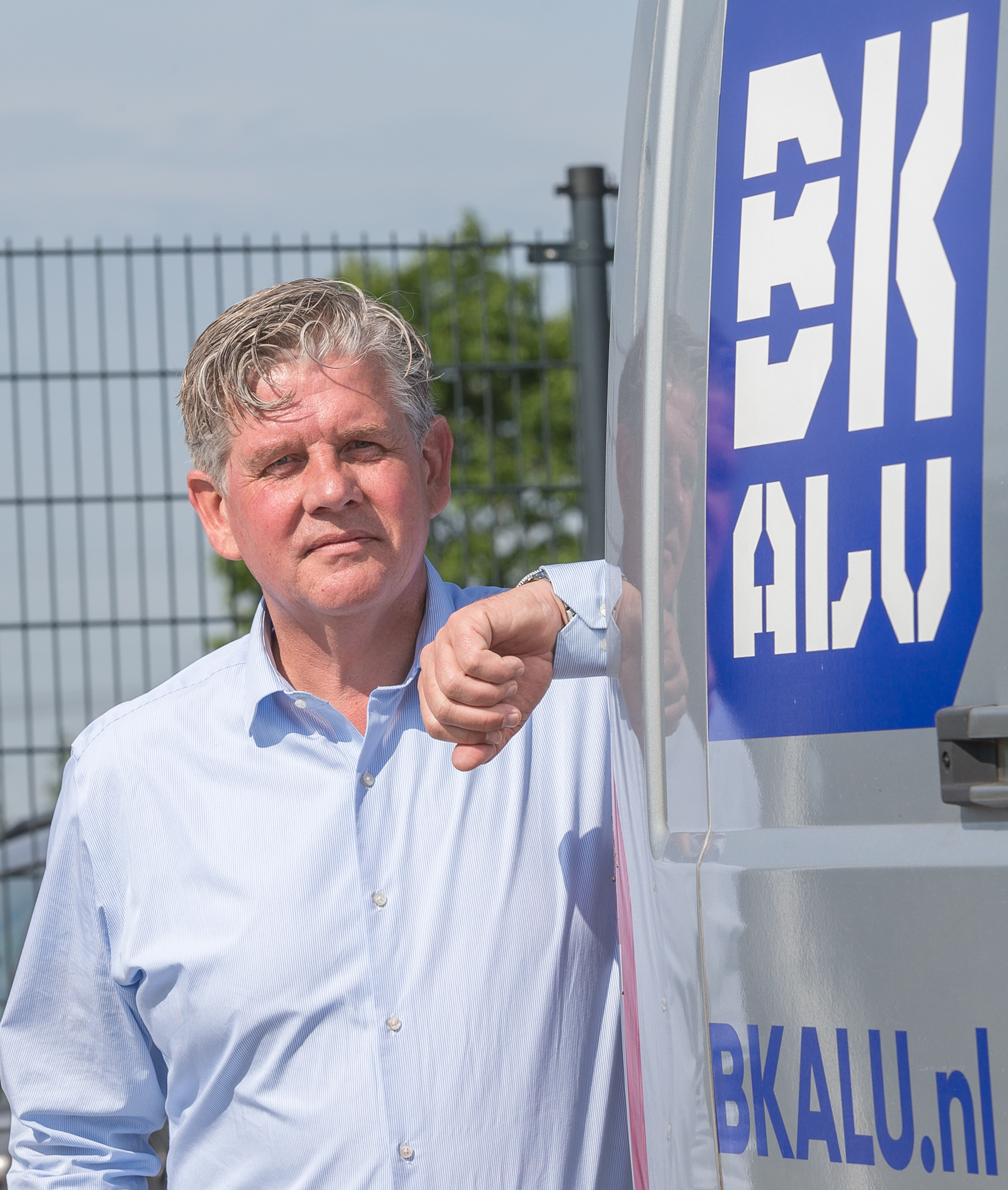 Groter pand en nieuwe huisstijl voor B+K Alusystemen BV