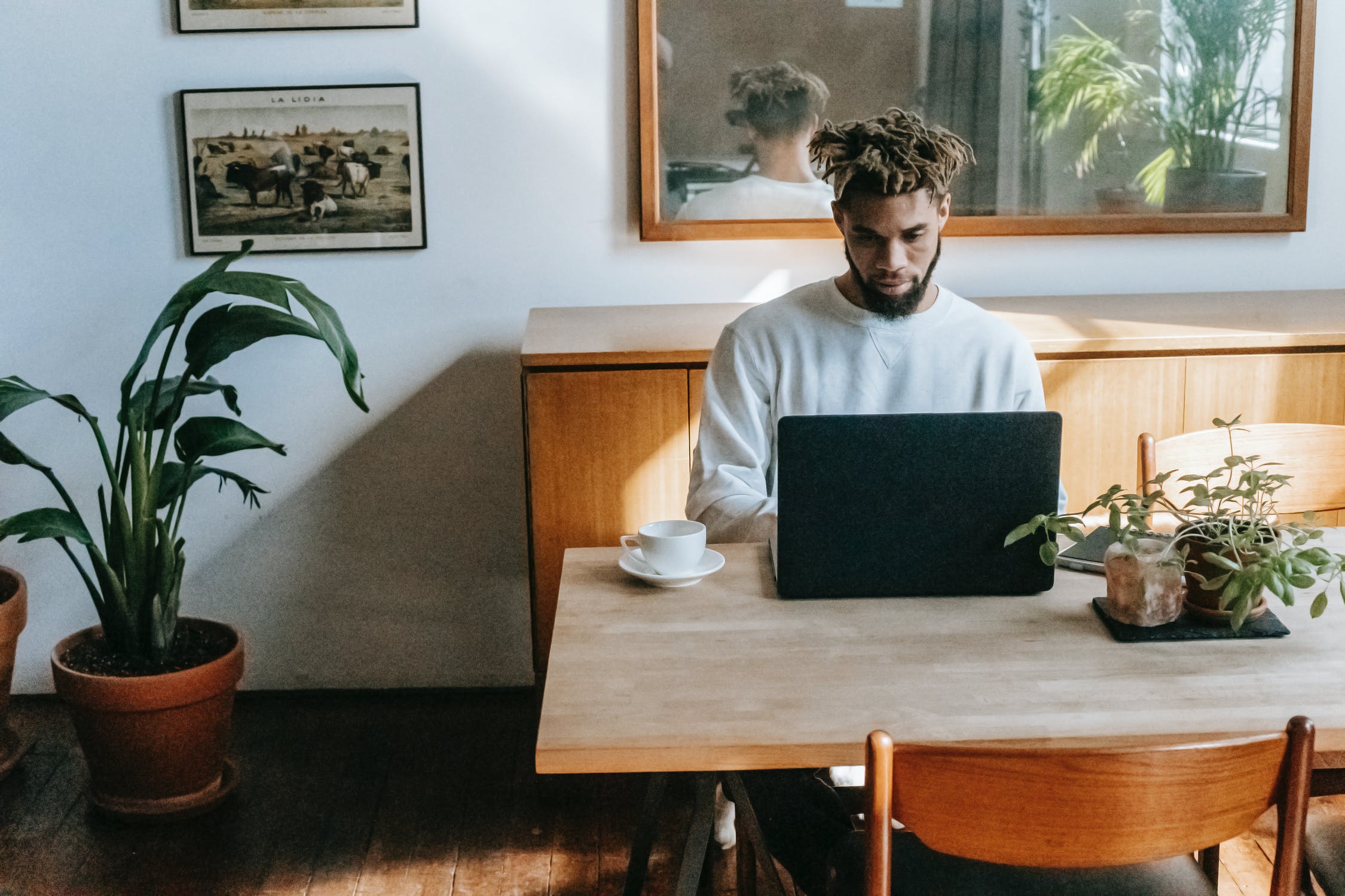 Voor- en nadelen van online administratie