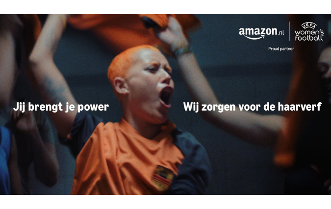 Amazon, trotse partner van UEFA vrouwenvoetbal, lanceert vrouwenvoetbalwinkel