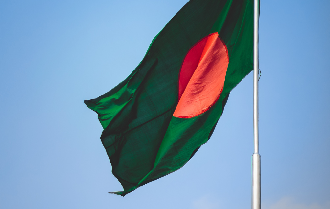 Doorbreken van vooroordelen: Westerse media en mensenrechten in Bangladesh