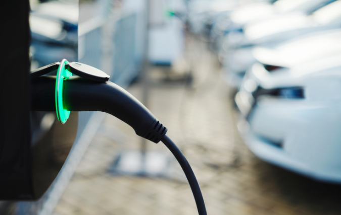 Nieuwe subsidie elektrische laadpalen voor ondernemers