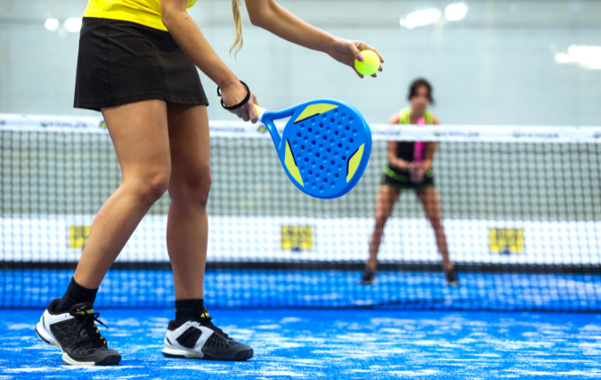 Ondernemen met impact: waarom padel de ideale sport is voor bedrijven