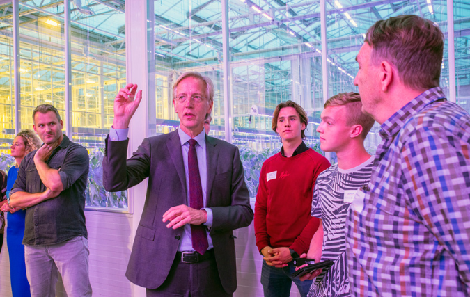 Minister Robbert Dijkgraaf brengt inspirerend bezoek aan campus World Horti Center